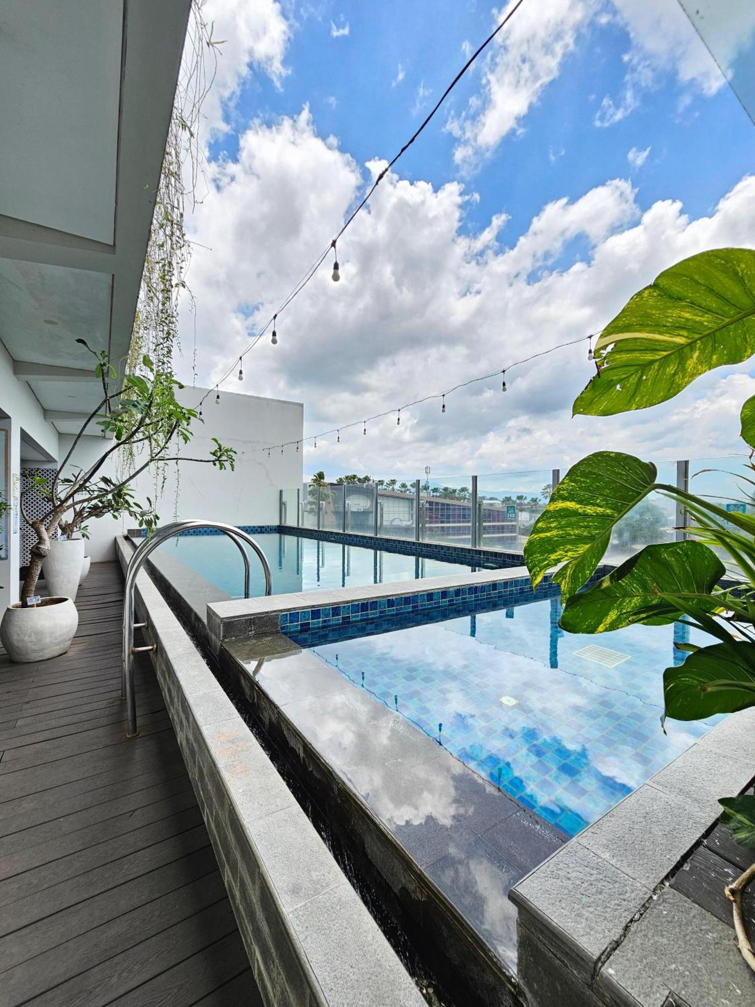 Hotel Fortunagrande Jembel Εξωτερικό φωτογραφία